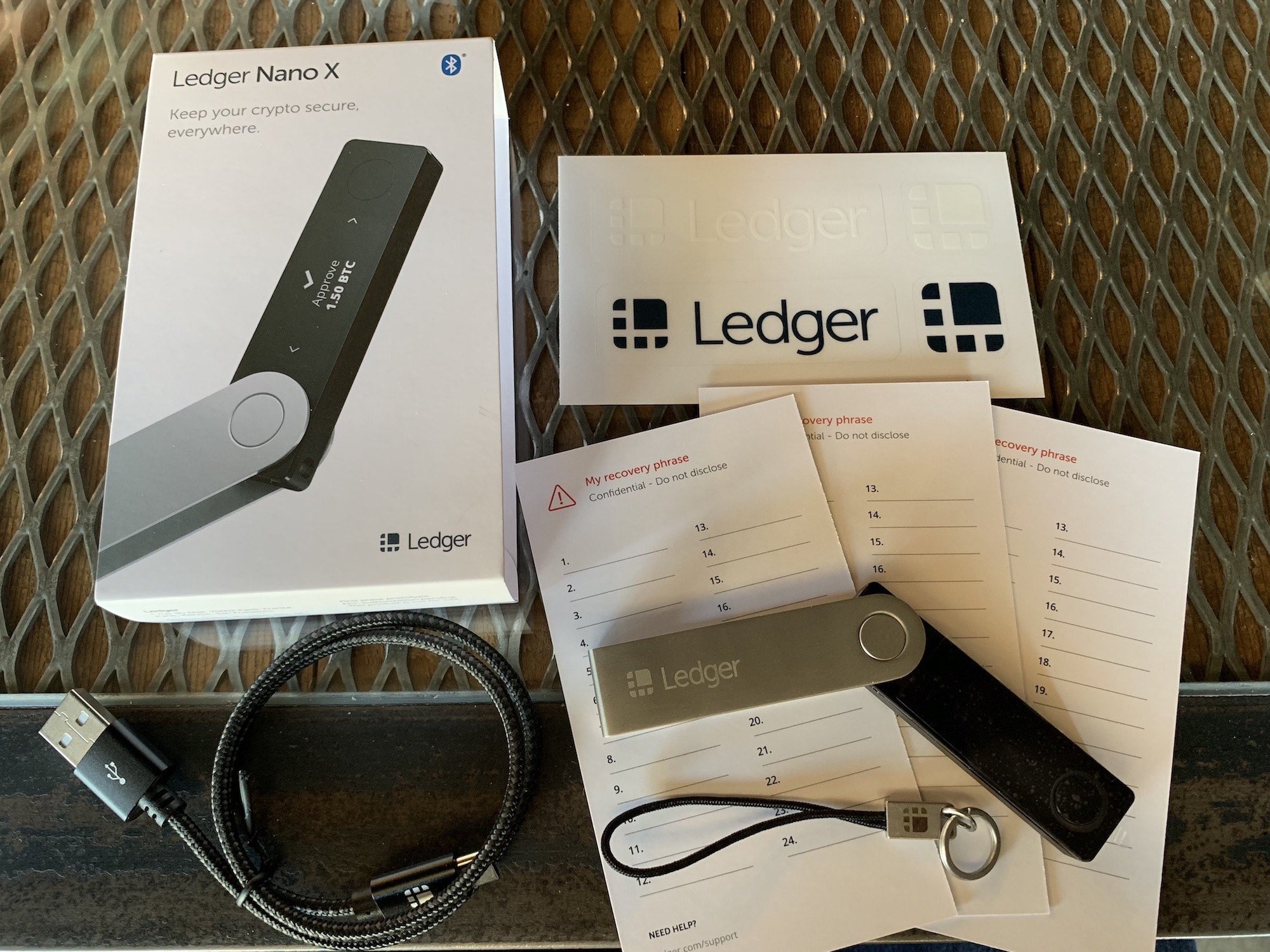 ledger nano x box